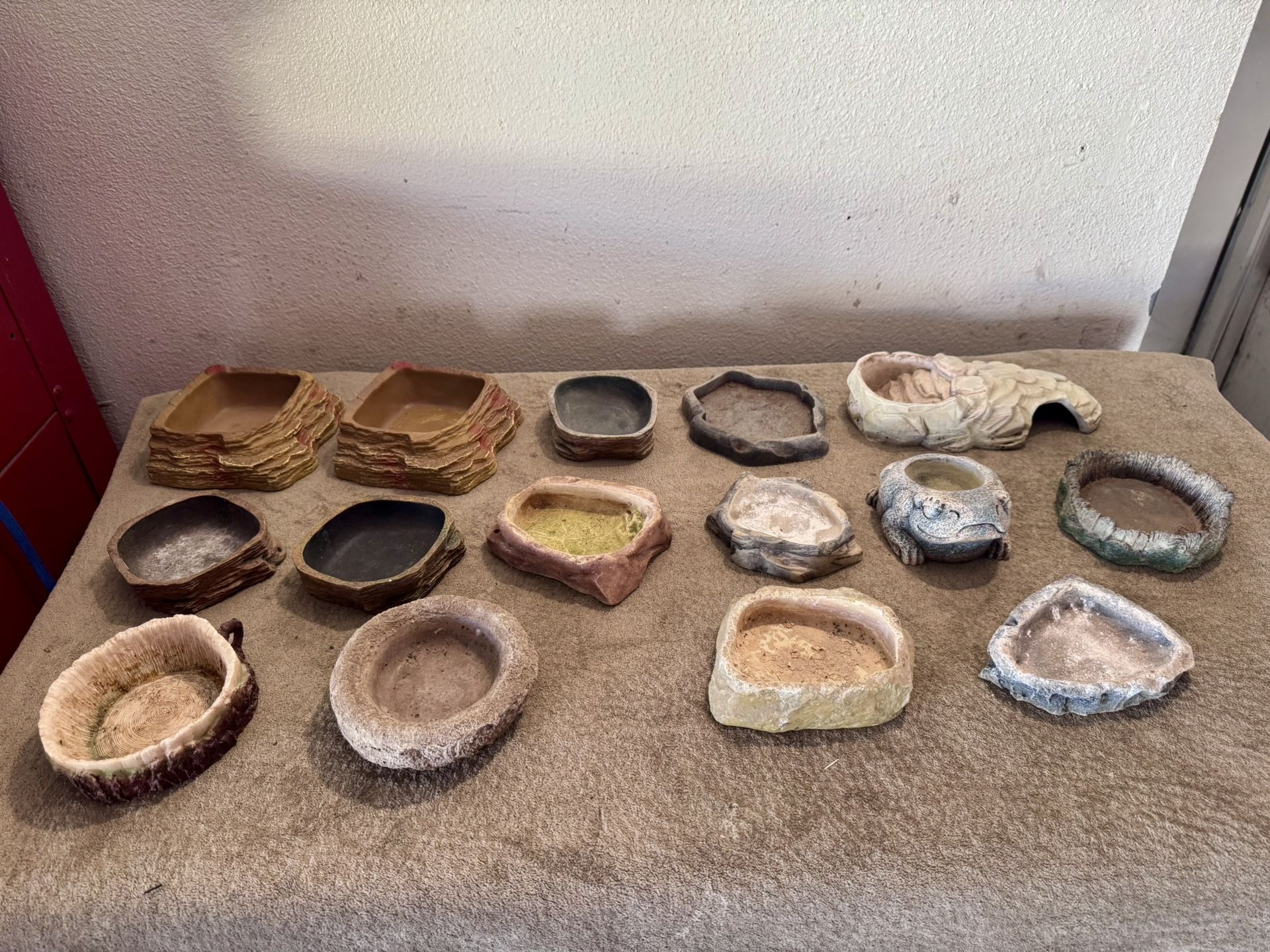 Reptile ( Food/ Water Bowls)