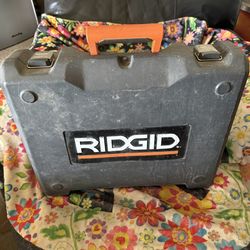 Ridgid Max Drill, 2 Batteries With Dual Charger