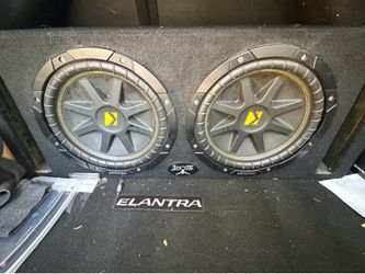 Kicker subs with vented box