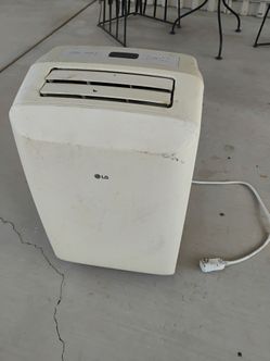 LG Portable AC / Aire Acondicionado Portátil 
Model No. LP0817WSR