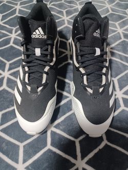 Baseball Cleats - New