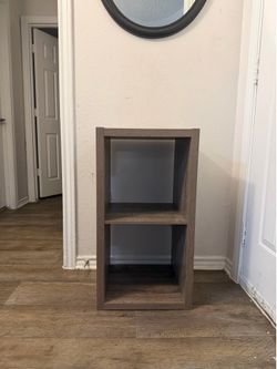 2-Cube Shelf