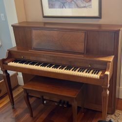 Baldwin 248 Upright Paina