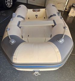 10'2" West Marine Inflatable Hypalon Dinghy