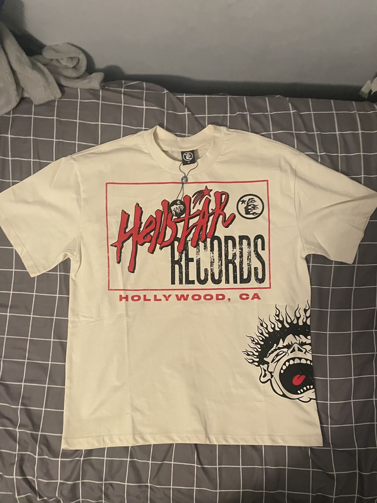 Hellstar White Graphic Tee “Path To Paradise” Size M