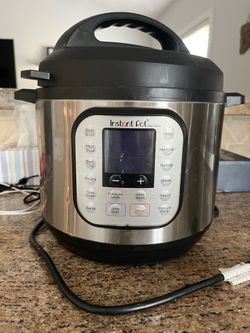Instant Pot 6 quart Duo Nova