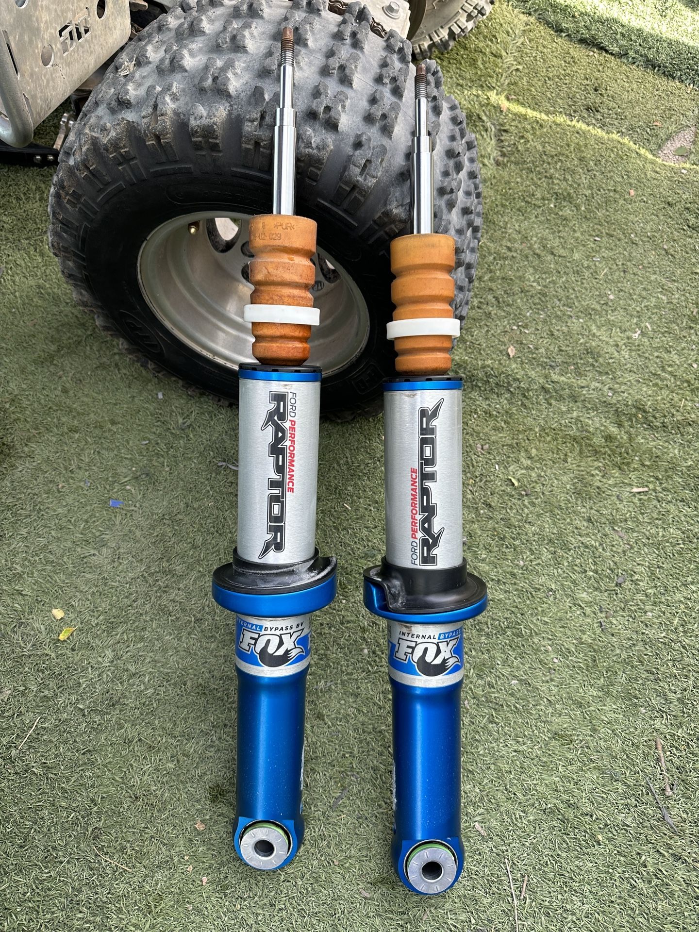 Ford F150 Raptor Front Shocks