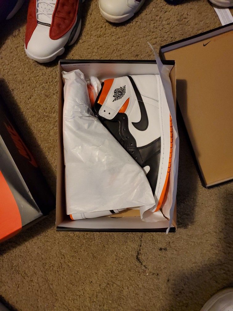 Jordan 1 Electric Orange Brand New Size 12