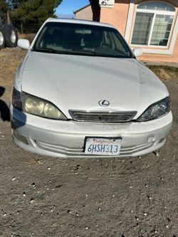 2000 Lexus Es300 PART OUT