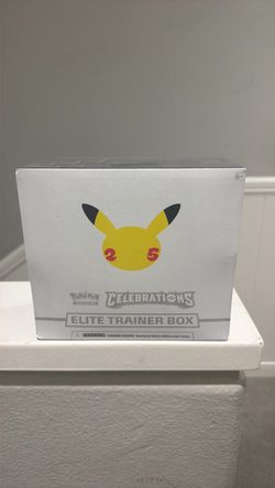 Pokémon Celebrations Elite Trainer Box