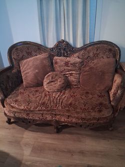 Victorian style couches