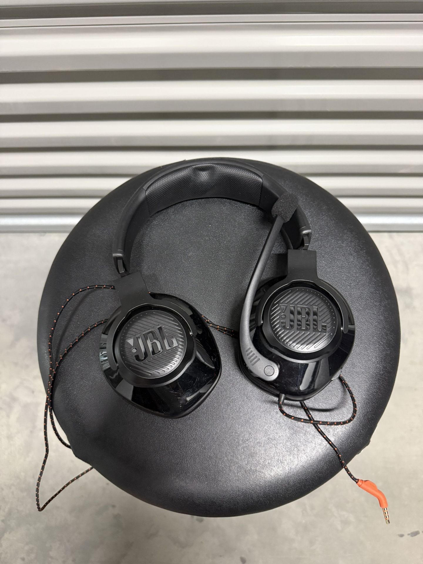 JBL gaming Headset