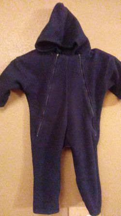 Brats fleece suit size 12 to 24 months