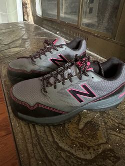 Women’s New Balance Athletic Composite Safety Toe Work Shoe