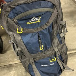 60 L Lightweight Backpack