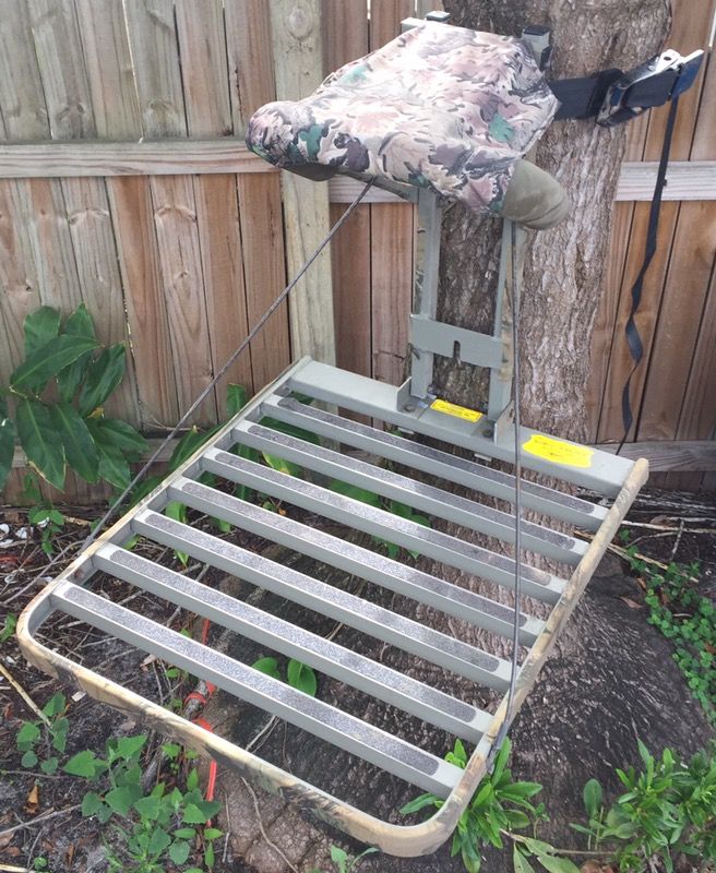 Aluminum API Alum-I-Lok Magnum Tree Stand