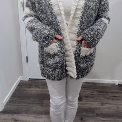 Hand Knit Bulky Open Cardigan With Pockets. New, Fits Size S/M/L.