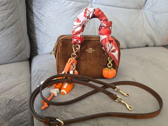 Coach mini suede rowan
