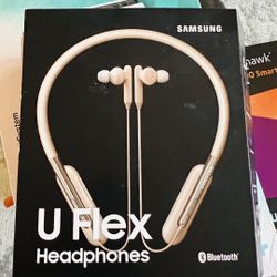 Brand New SONY HEADPHONES 