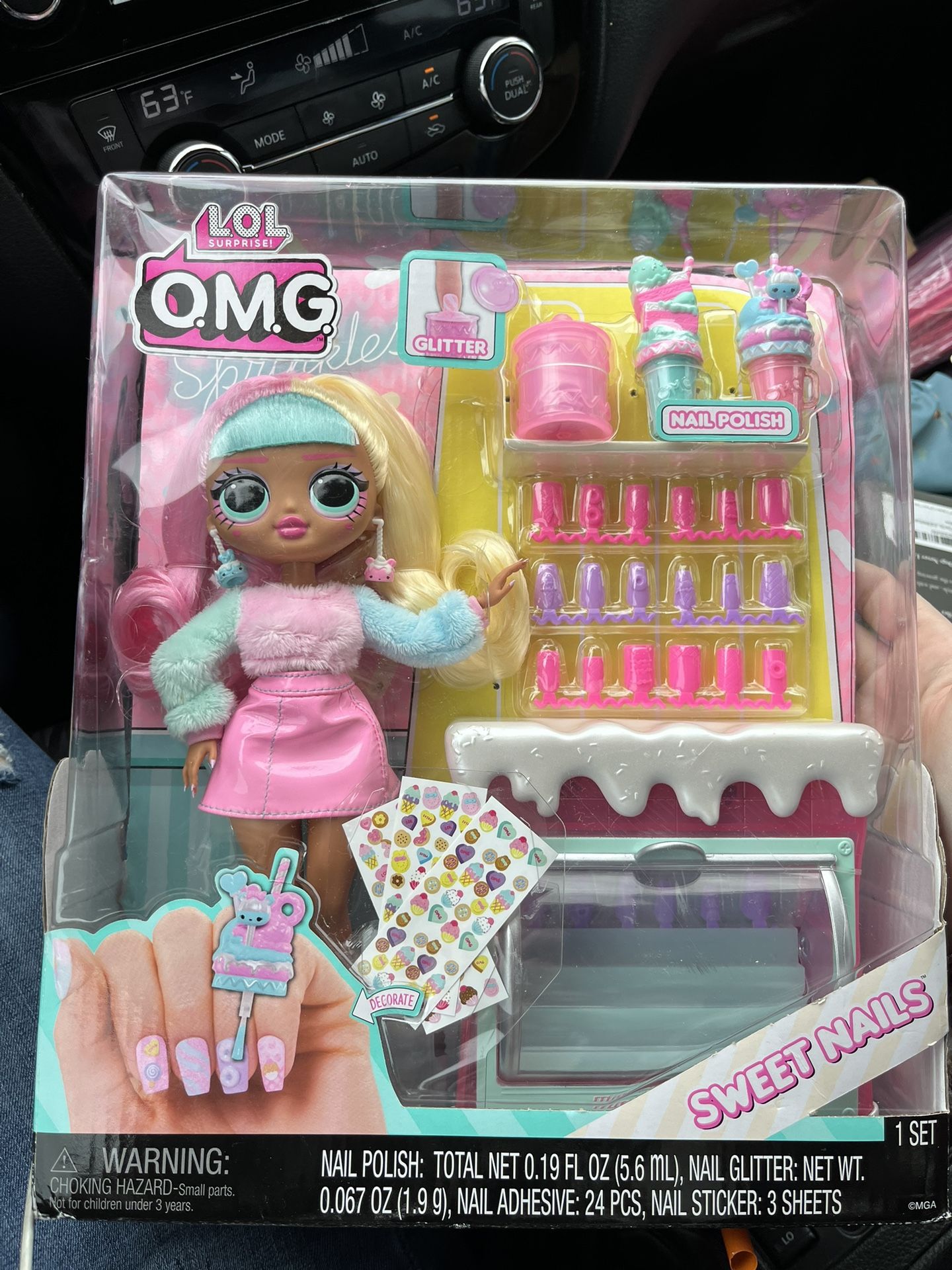 LOL OMG Sweet Nails Doll 