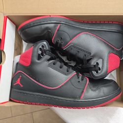 Mens nike black red Jordan's size 13