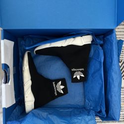 Balenciaga / Adidas Colab Size 25 - 26 (US toddler 8.5 - 9.5)  - With Receipt!