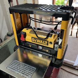 Dewalt Portable Planer