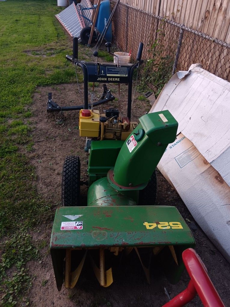 John Deer Snow Blower