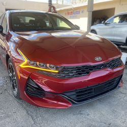 2021 Kia K5 - $1299 Down 