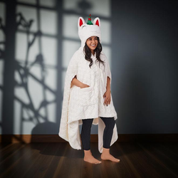 🕷 Cozy Critter White Unicorn Hooded Plush Wrap