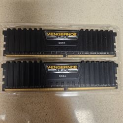 Corsair CMK16GX4M2K4333C19 VENGEANCE LPX 16GB (2x8GB) DDR4 4333 (PC4-34600) C19 PC Memory Black