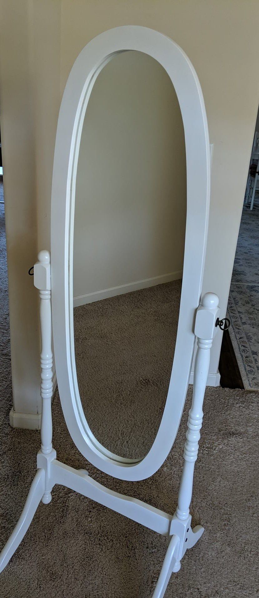 Adjustable Full-length Oval Mirror 