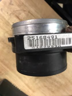 Mass air flow sensor for Chevy -GM trucks or suvs