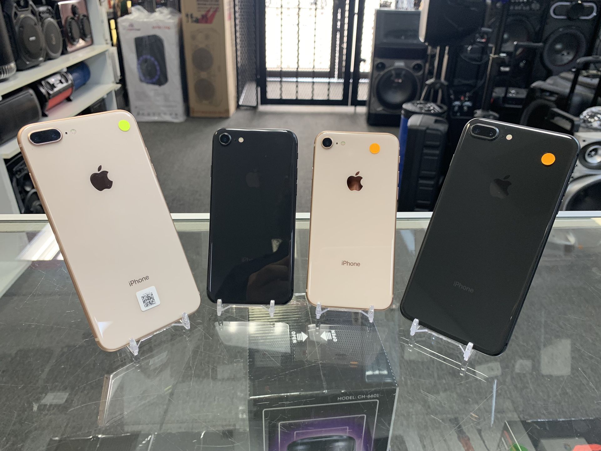 iPhone 8 / iPhone 8 Plus Unlocked, Special Offers 