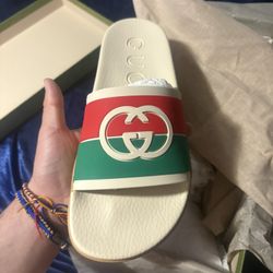 Gucci Slides Brand New 