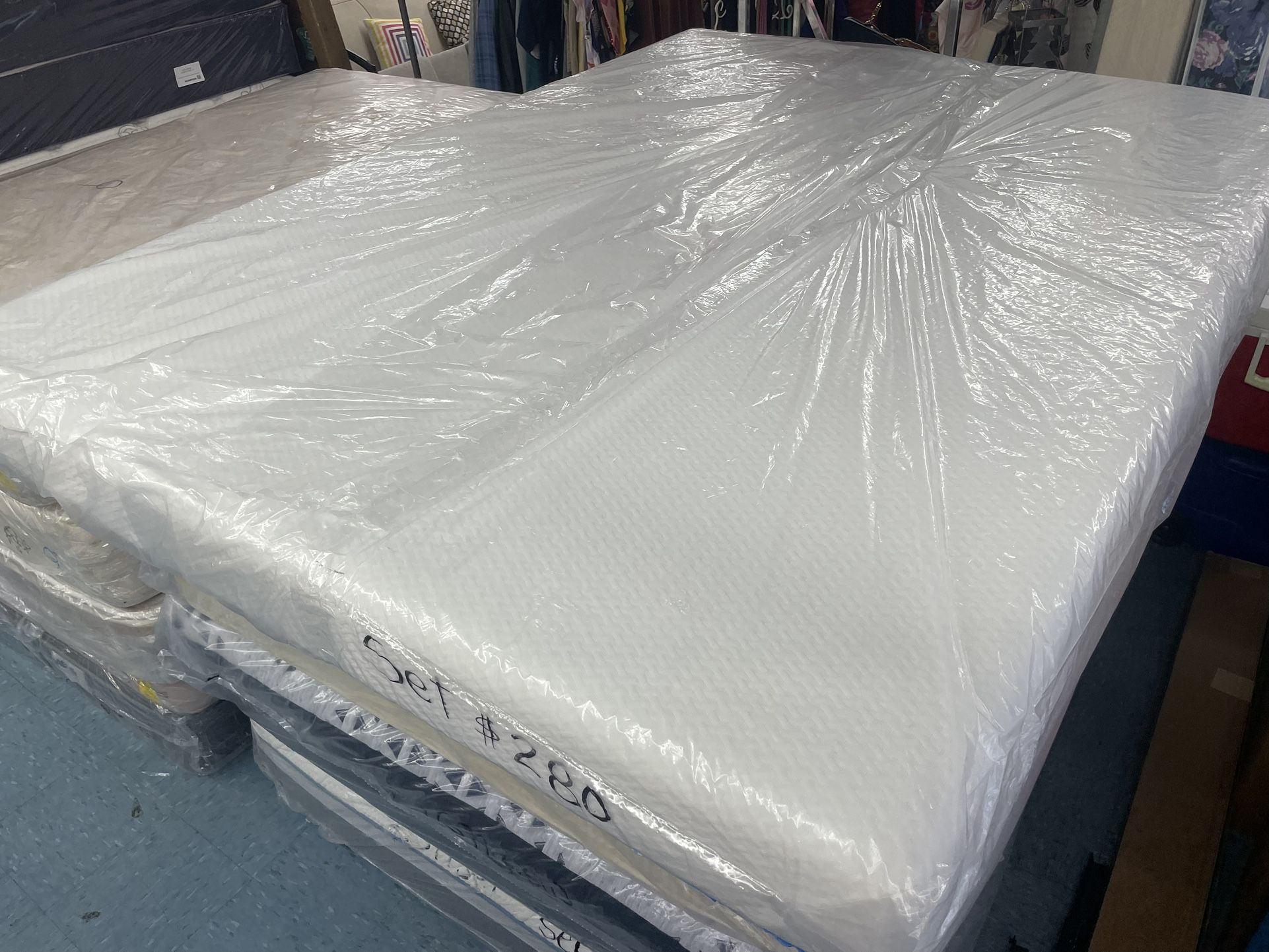 6”Queen Size, Memory Foam Mattress Only,SANITIZED CERTIFICATE,$150 Same Day Delivery