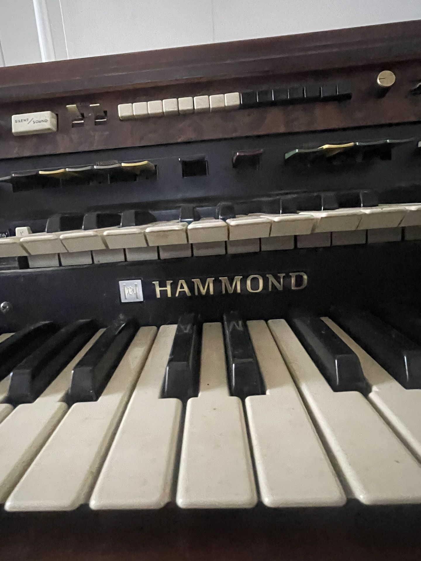 hammond piano