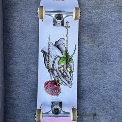 Skate DGK skateboard