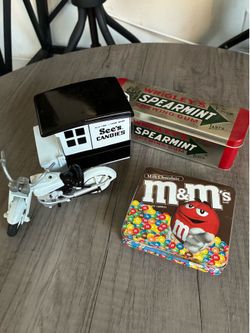 Candy & Advertising Collectibles Bundle (3 Pieces)