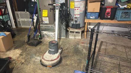 Works like new Advance Matador (Model M17) floor cleaner