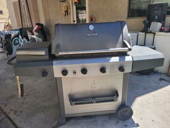 Massive Grill