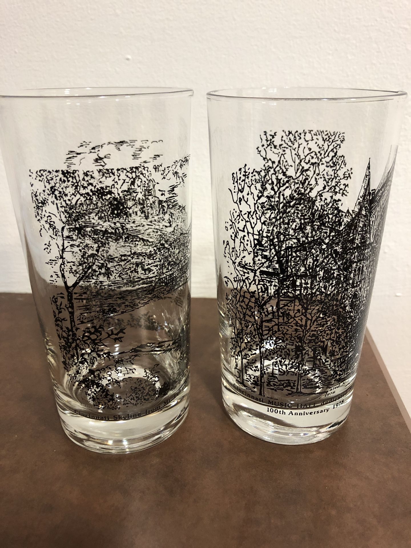 1978 Cincinnati pair of collectible glasses