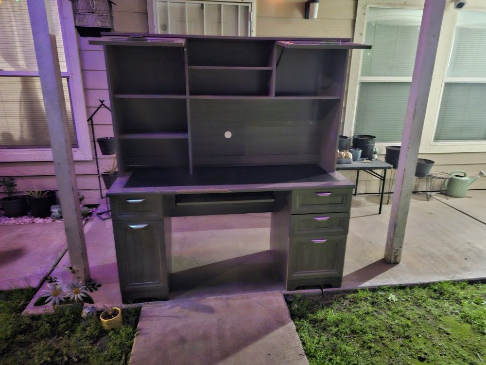 Free (Must Pick Up Today)