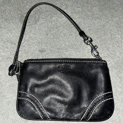 COACH Leather Wristlet Clutch Wallet Pouch