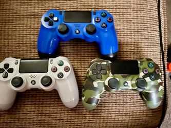 PS4 controller
