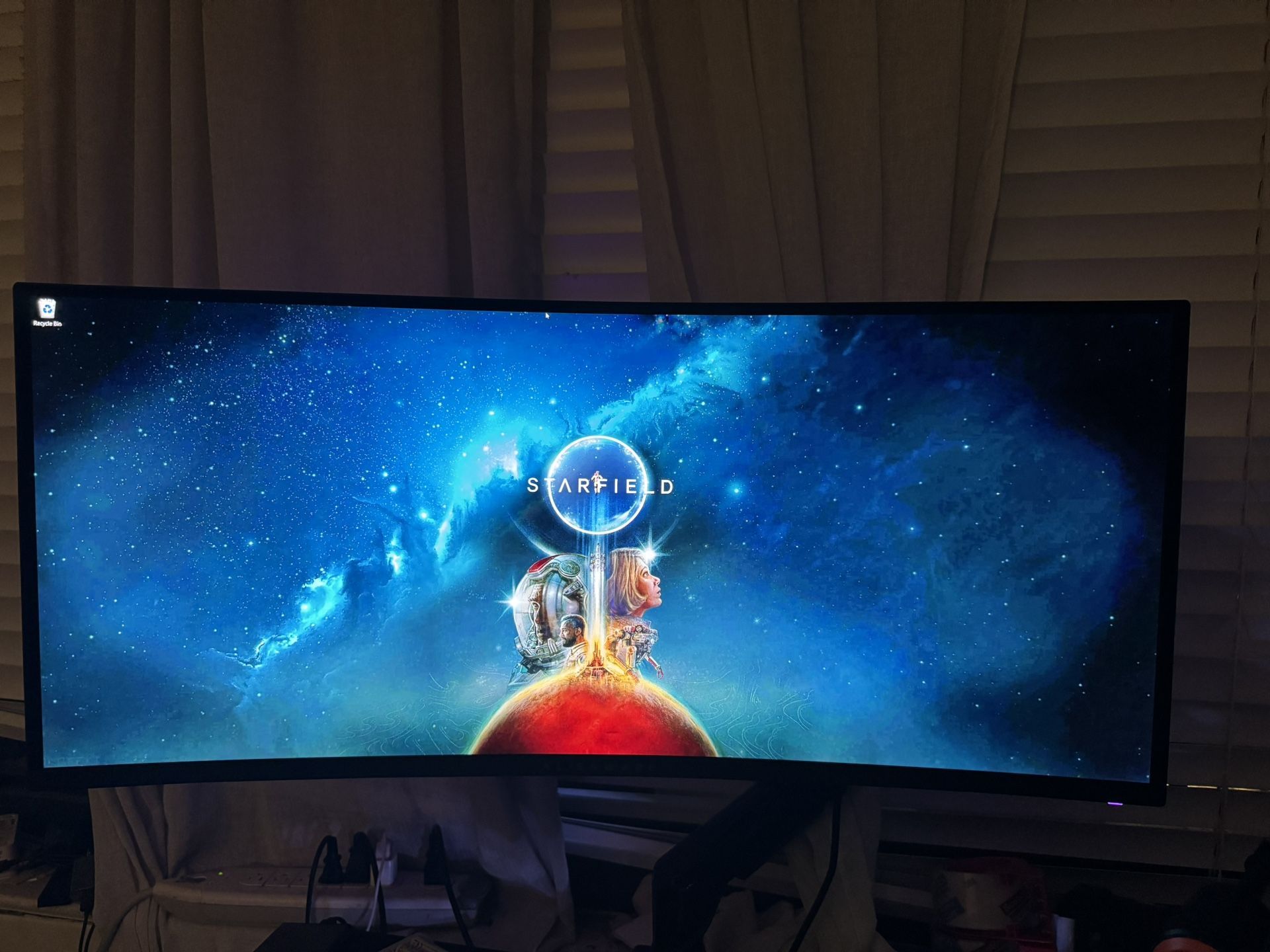 Alienware 34” OLED ULTRAWIDE MONITOR