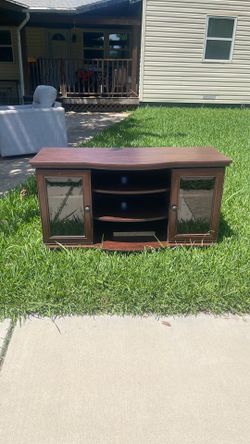 Tv console