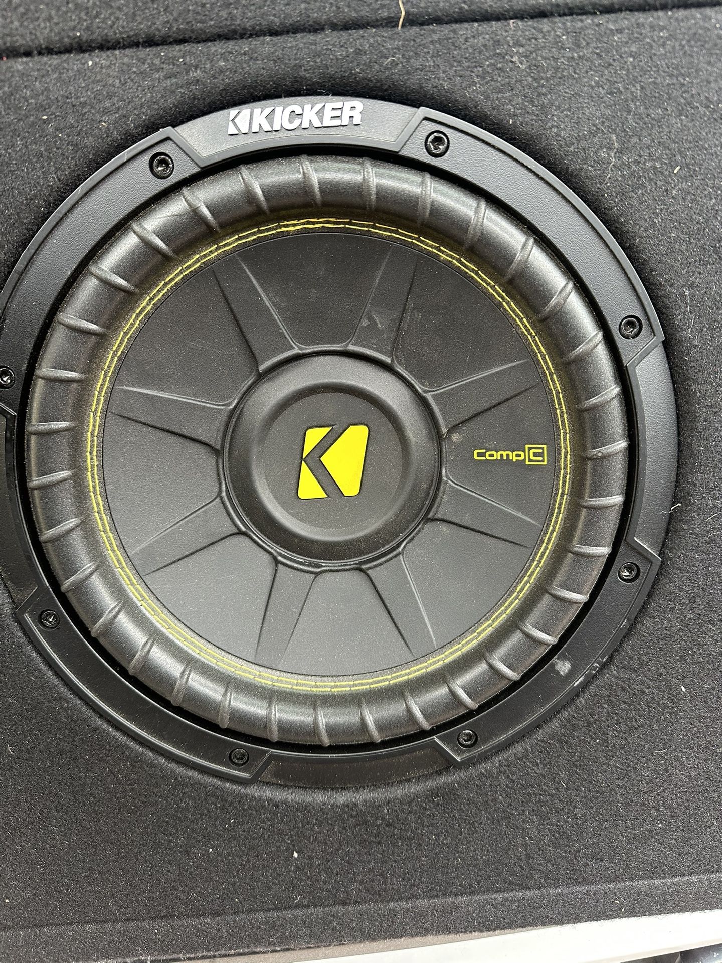 Sub Woofers  Kicker Con Amplifiers 