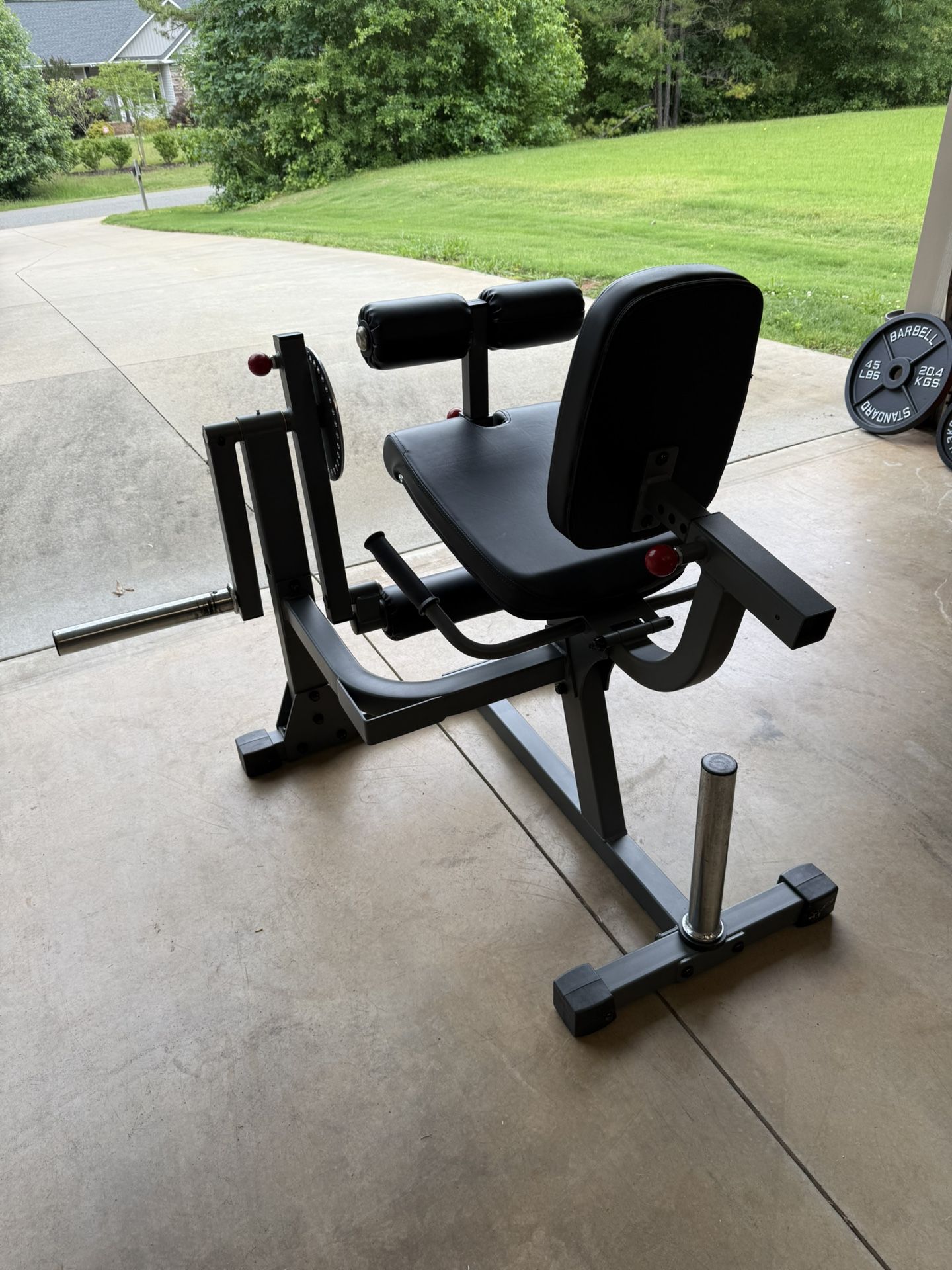 Leg Curl & Extension Machine