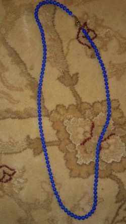 Absolutely Stunning vintage royal Blue glass beaded necklace